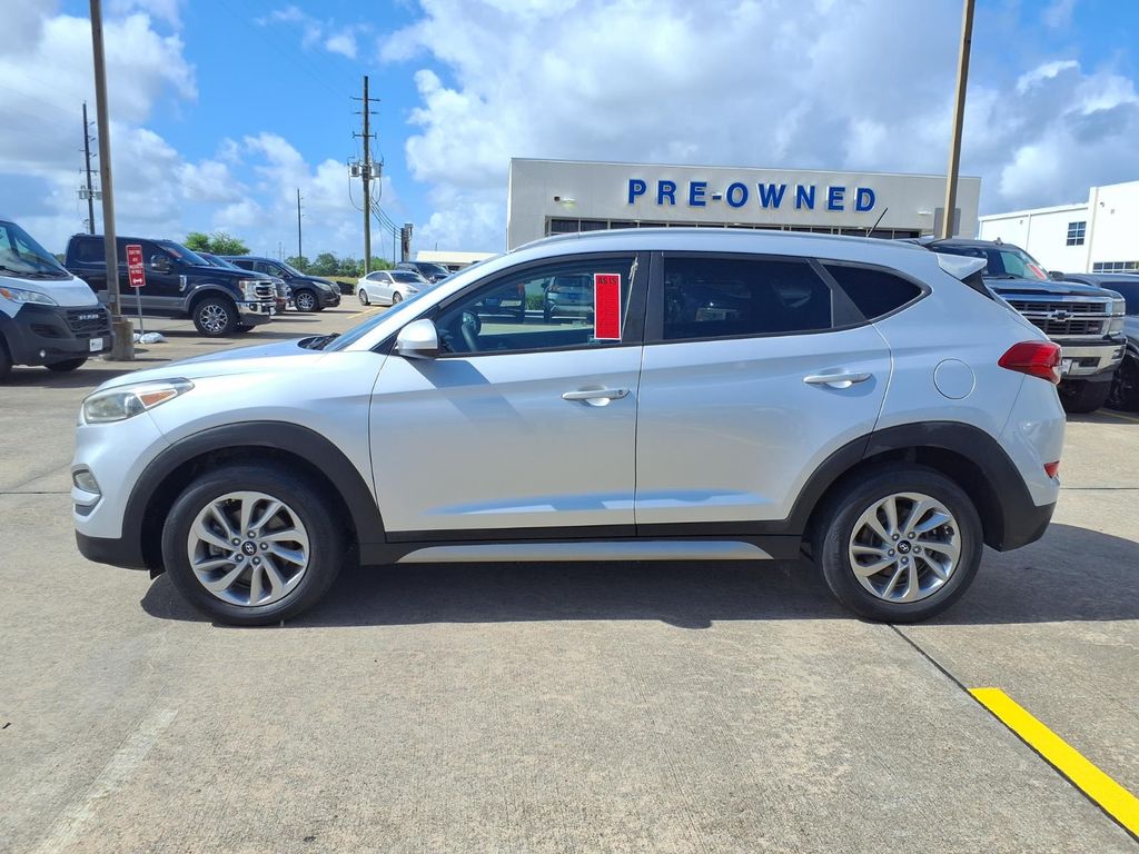 2017 Hyundai Tucson SE Silver at Baytown Hyundai