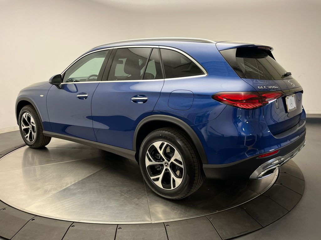 2025 Mercedes-Benz GLC 350 5