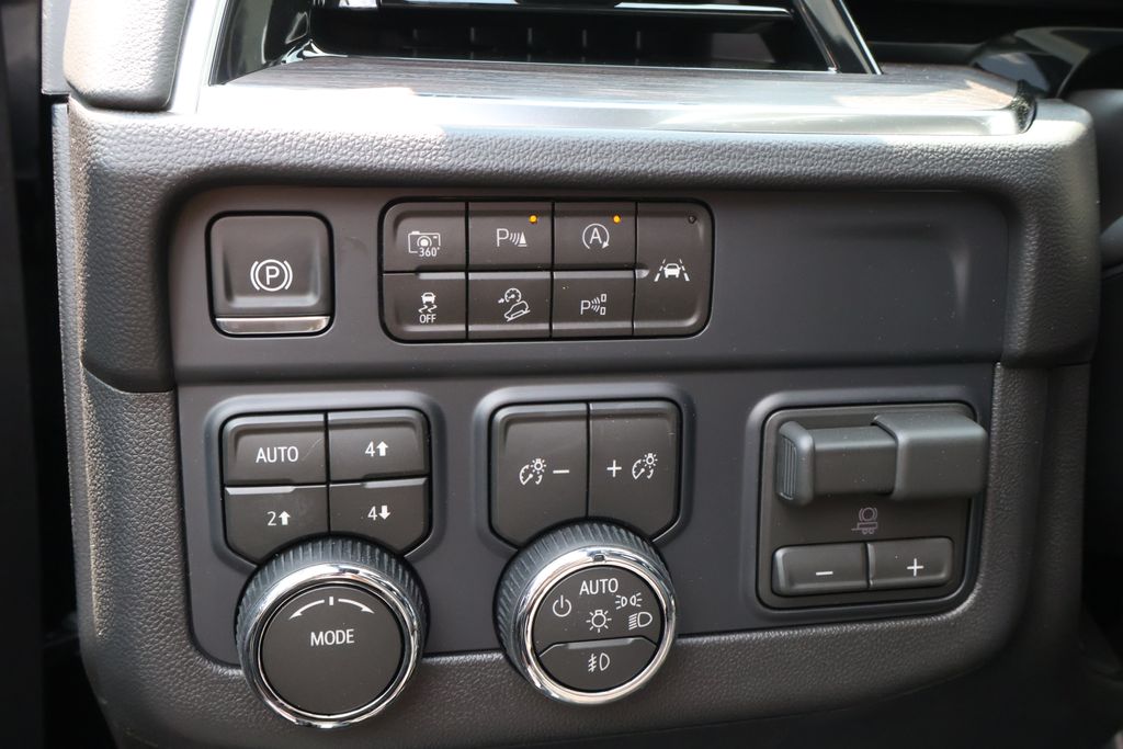 Thumbnail: 2026 Chevrolet Tahoe - 20