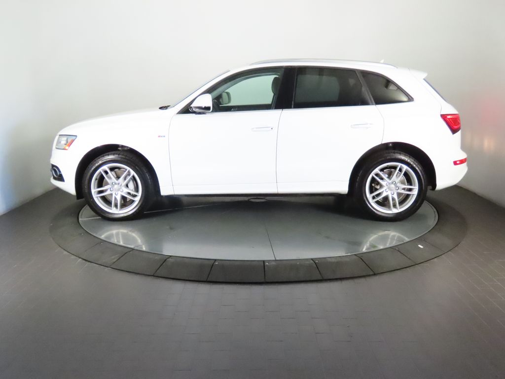 Thumbnail: 2016 Audi Q5 - 2