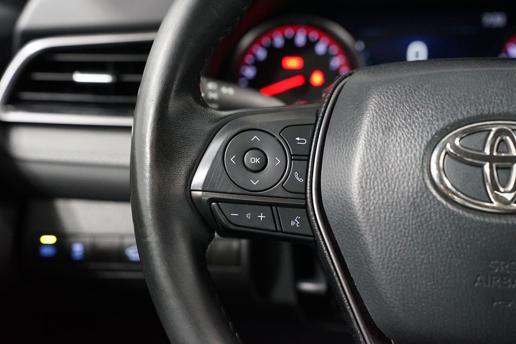 Thumbnail: 2023 Toyota Camry - 14