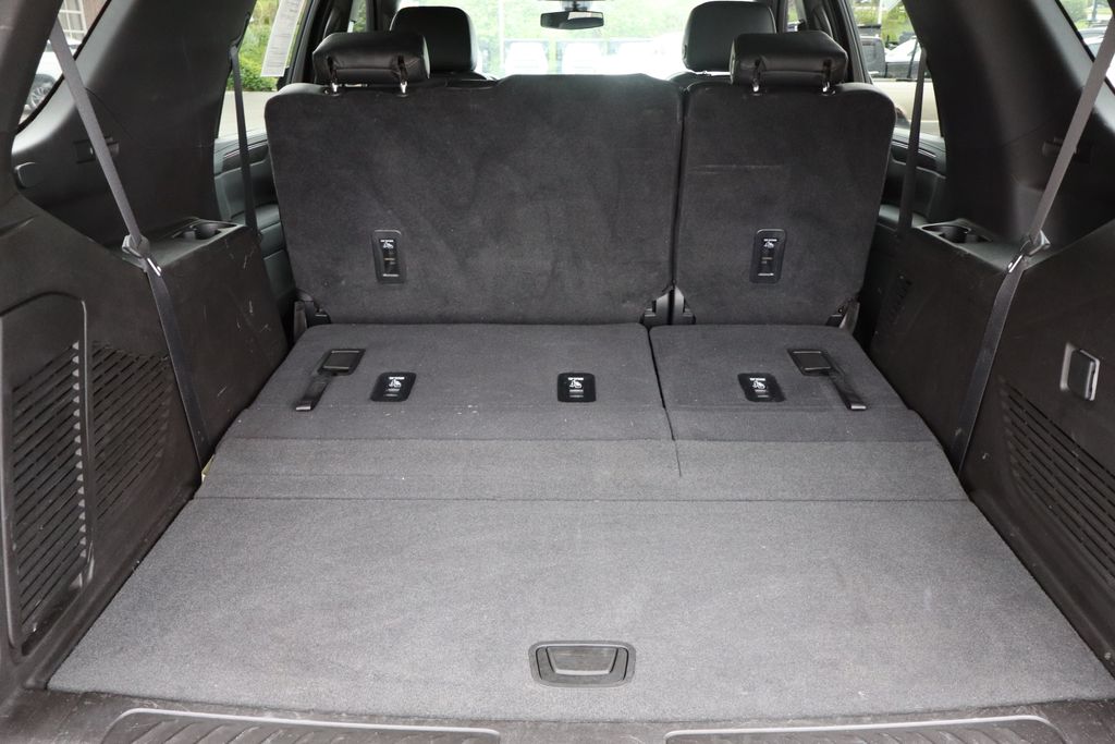 2021 Chevrolet Tahoe LS photo