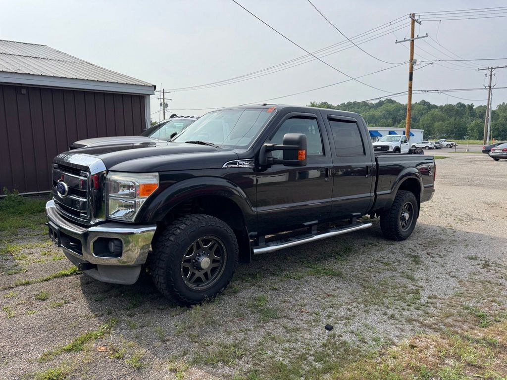 2011 Ford F-250 Super Duty Lariat Crew Cab 4WD