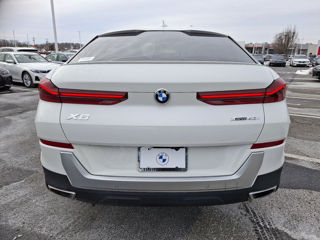 2022 BMW X6 xDrive40i 5