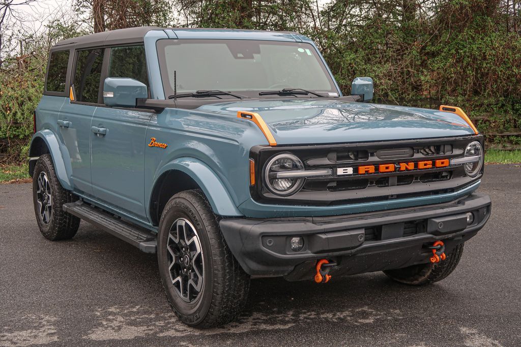 2023 Ford Bronco Outer Banks