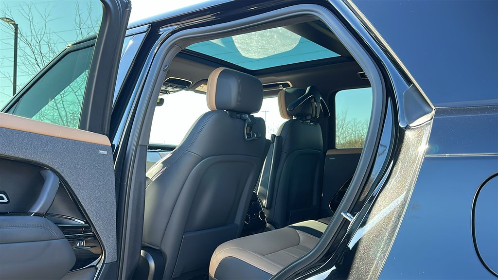 used 2025 Land Rover Range Rover Sport Plug-in Hybrid car, priced at $93,987