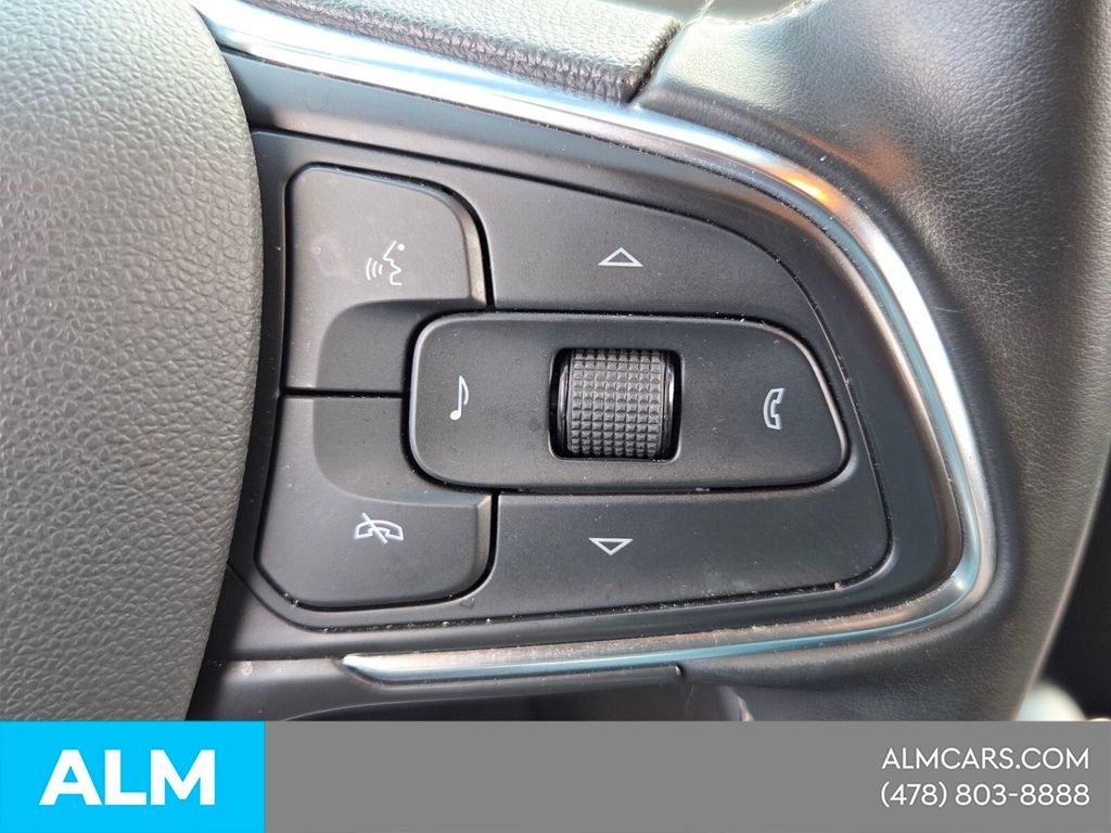 Used 2025 Gray Buick Preferred image 28
