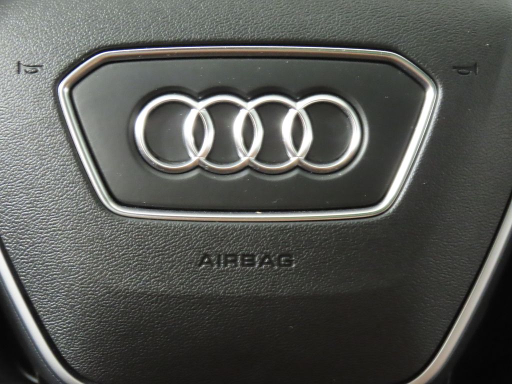 Thumbnail: 2024 Audi Q8 e-tron - 16