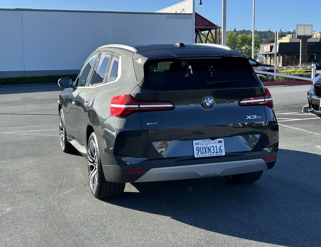 Thumbnail: 2025 BMW X3 - 3