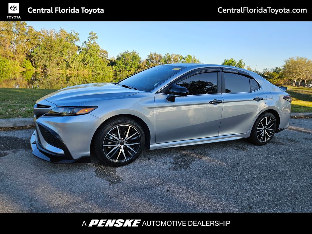 2023 Toyota Camry SE -
                Orlando, FL