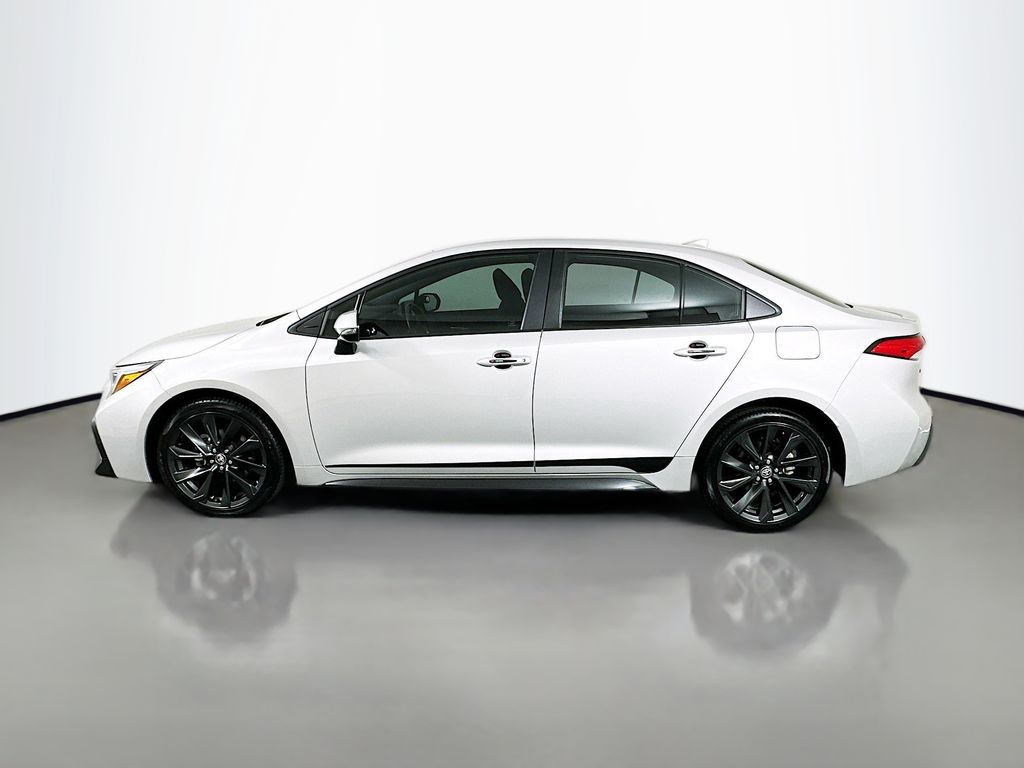 Thumbnail: 2023 Toyota Corolla - 8