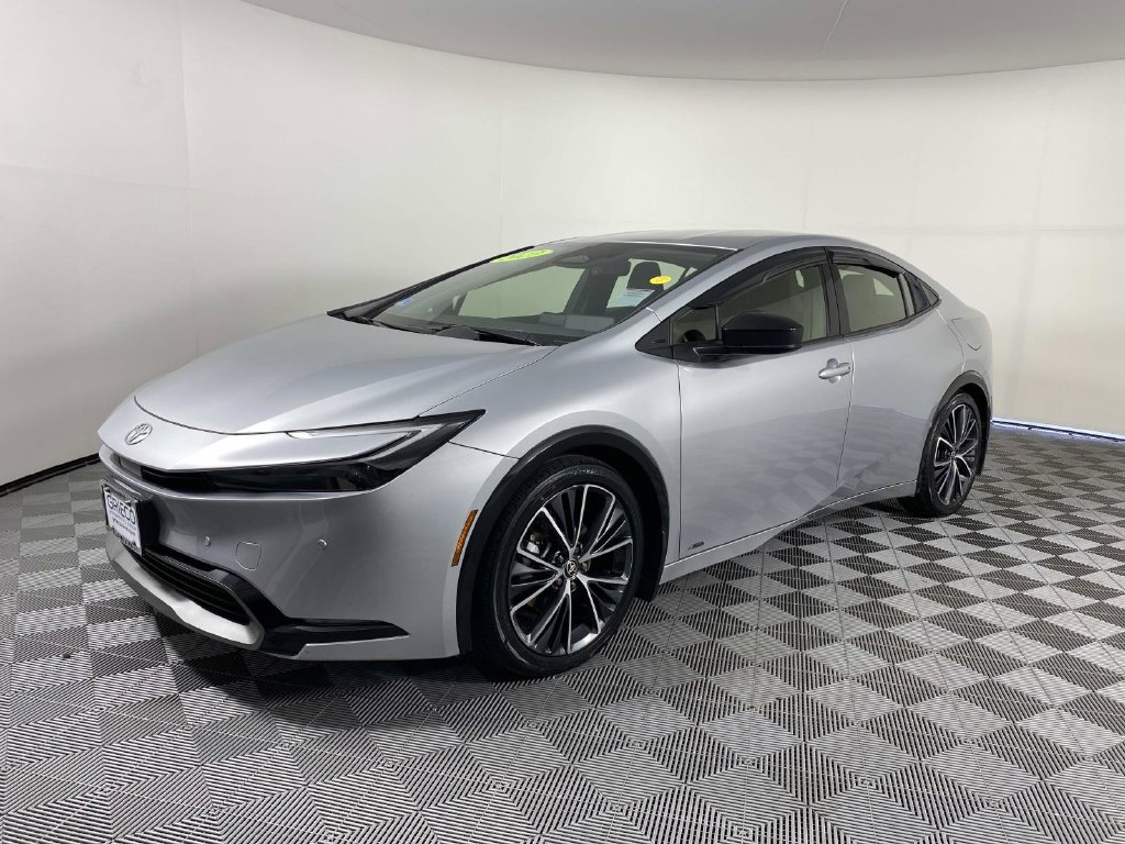 2023 Toyota Prius XLE Cutting Edge - Grieco Acura - Image 4