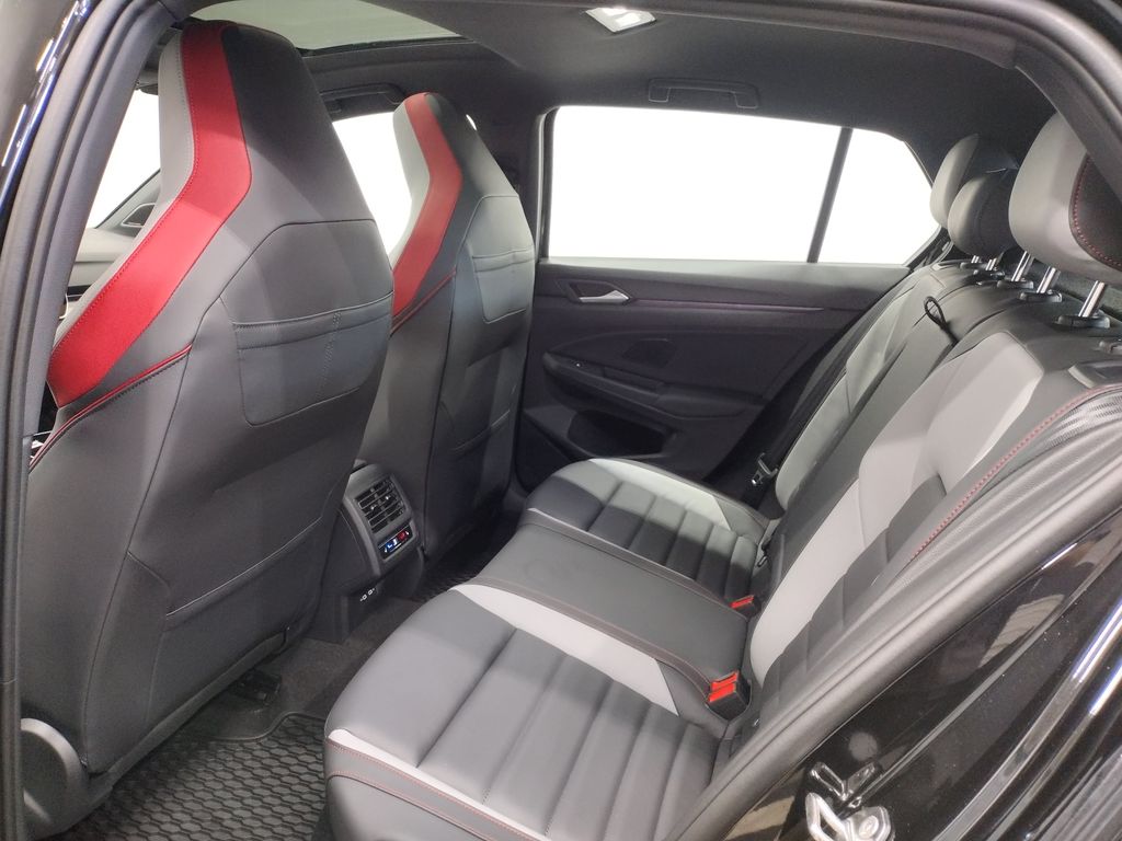 2025 Volkswagen Golf GTI Autobahn