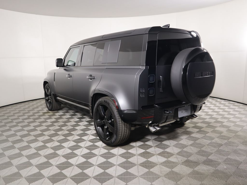 Thumbnail: 2026 Land Rover Defender - 7