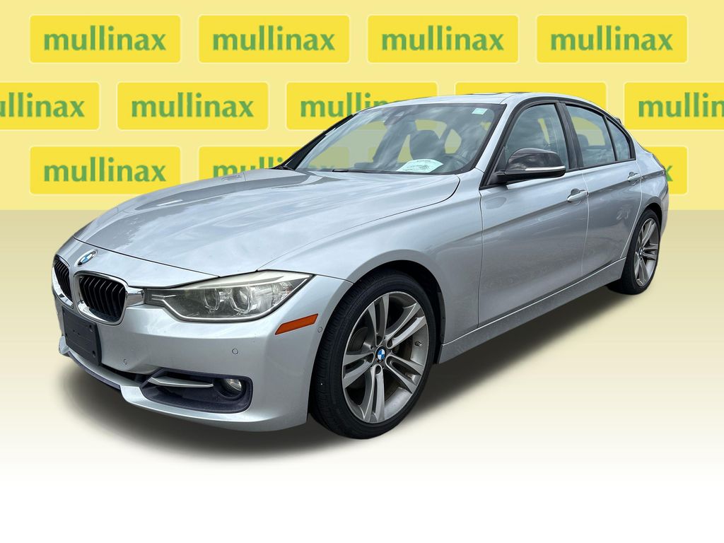 Used 2012 Silver BMW 328i image 4