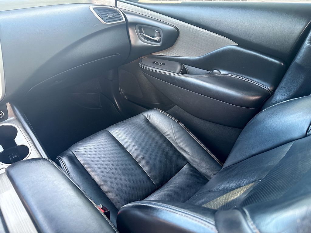 Used 2016 Black Nissan Platinum image 24