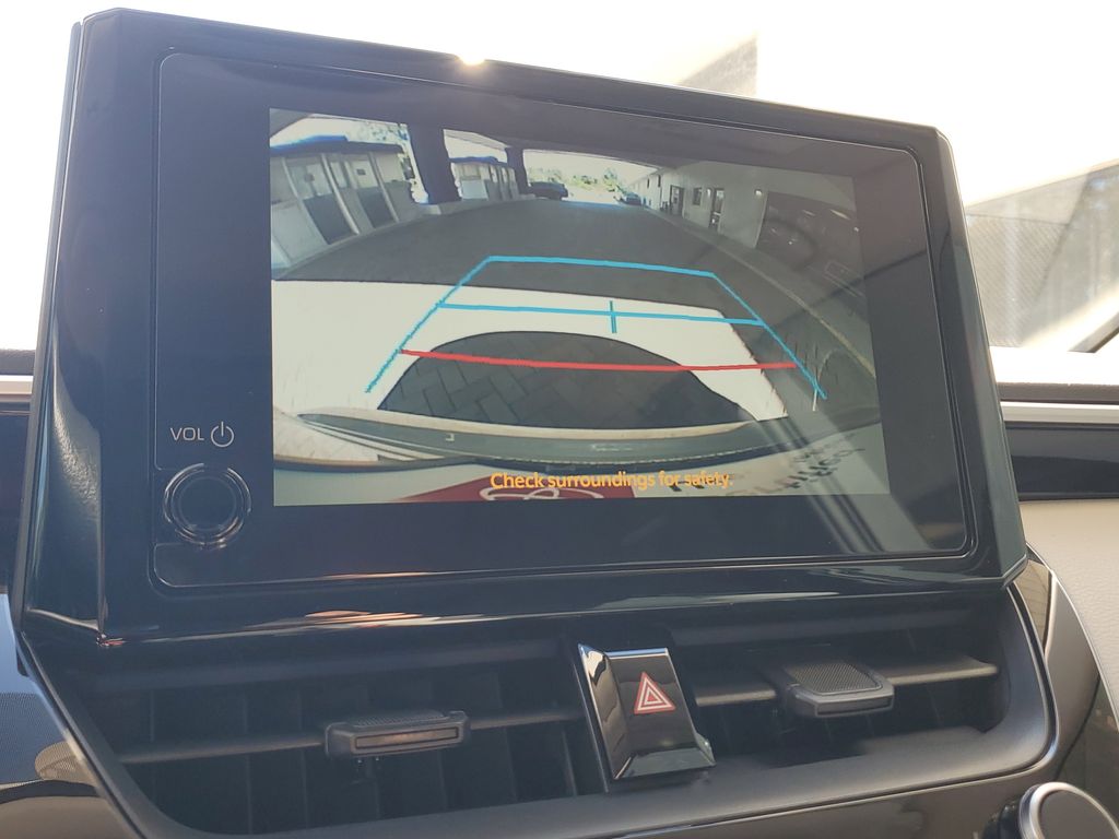 2025 Toyota Corolla LE photo 19