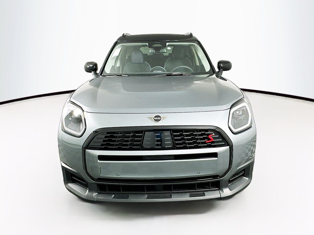 2025 MINI Cooper Countryman Base 2