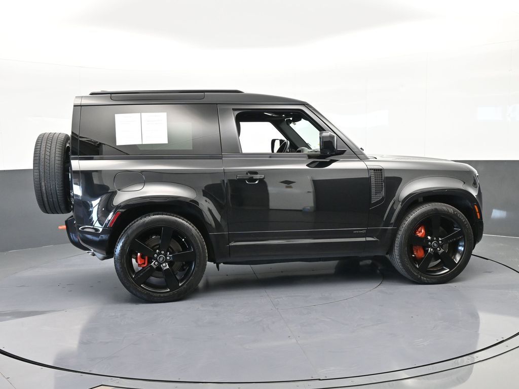 Used 2023 Black Land Rover X image 7