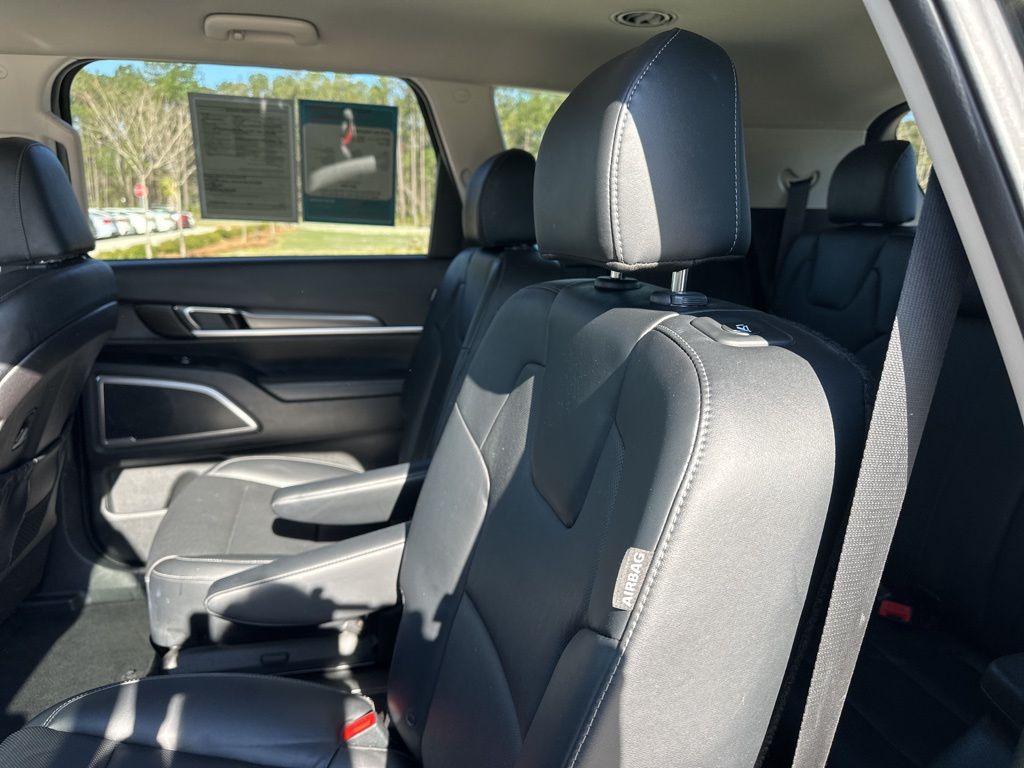2023 Ebony Black Kia Telluride S AWD SUV