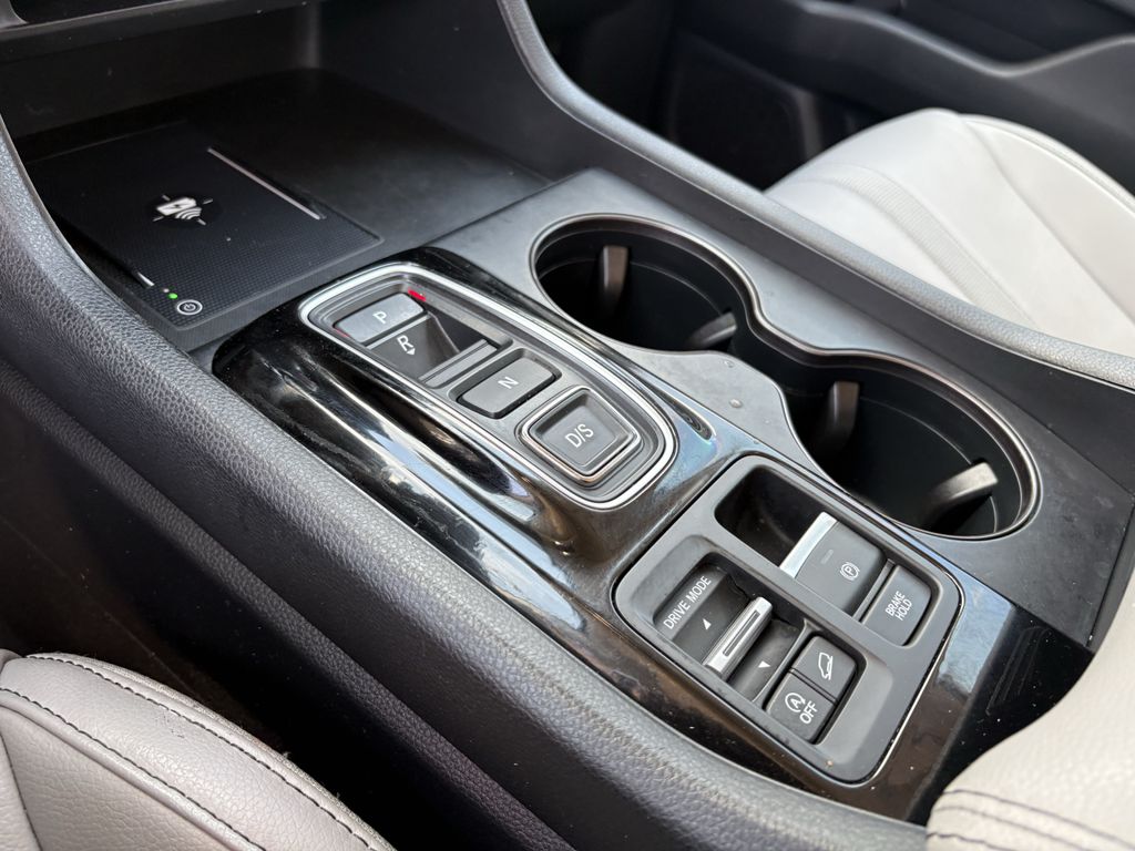 2023 Honda Pilot EX-L Silver at Community Honda