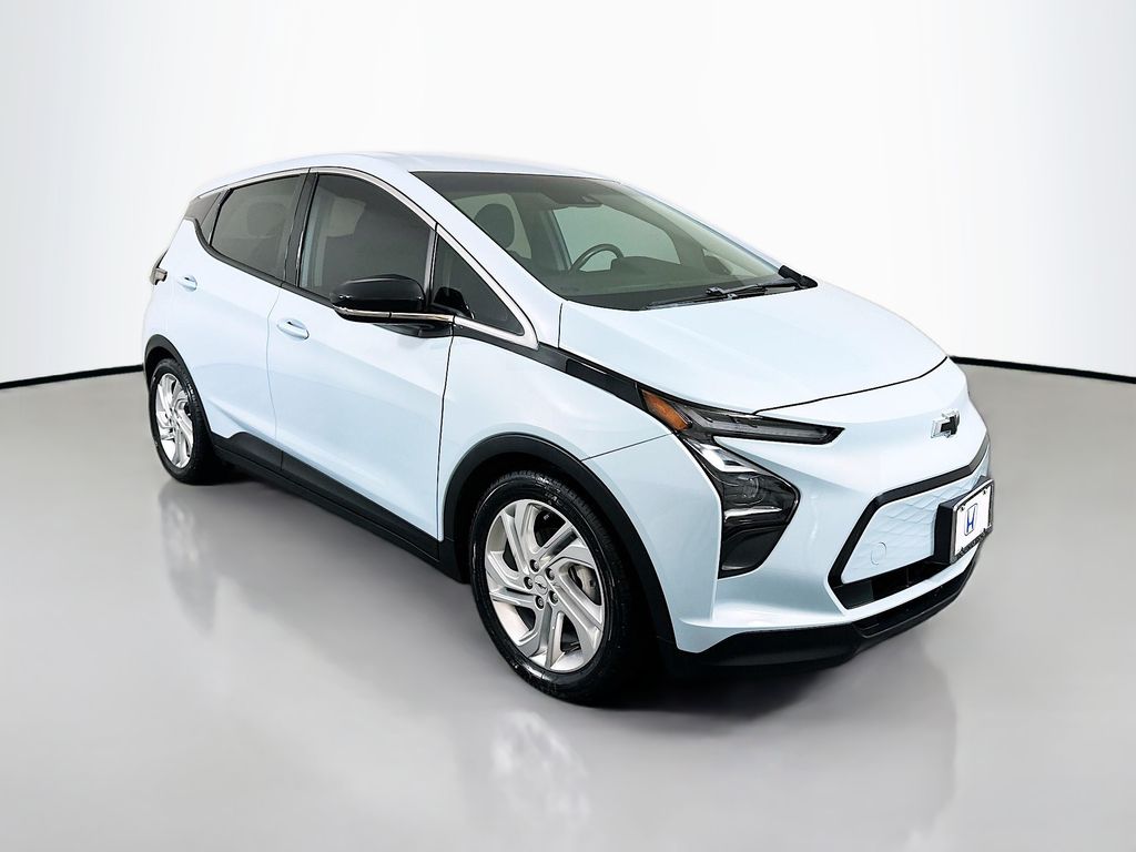 Thumbnail: 2022 Chevrolet Bolt EV - 3