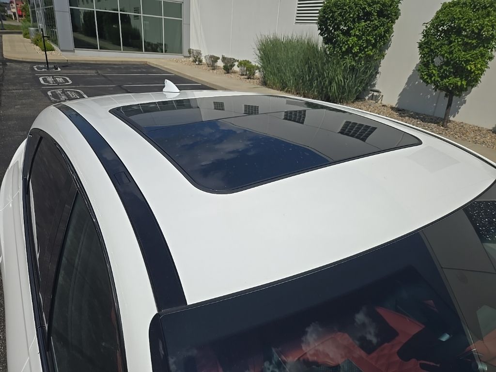 Thumbnail: 2025 Genesis GV80 - 14