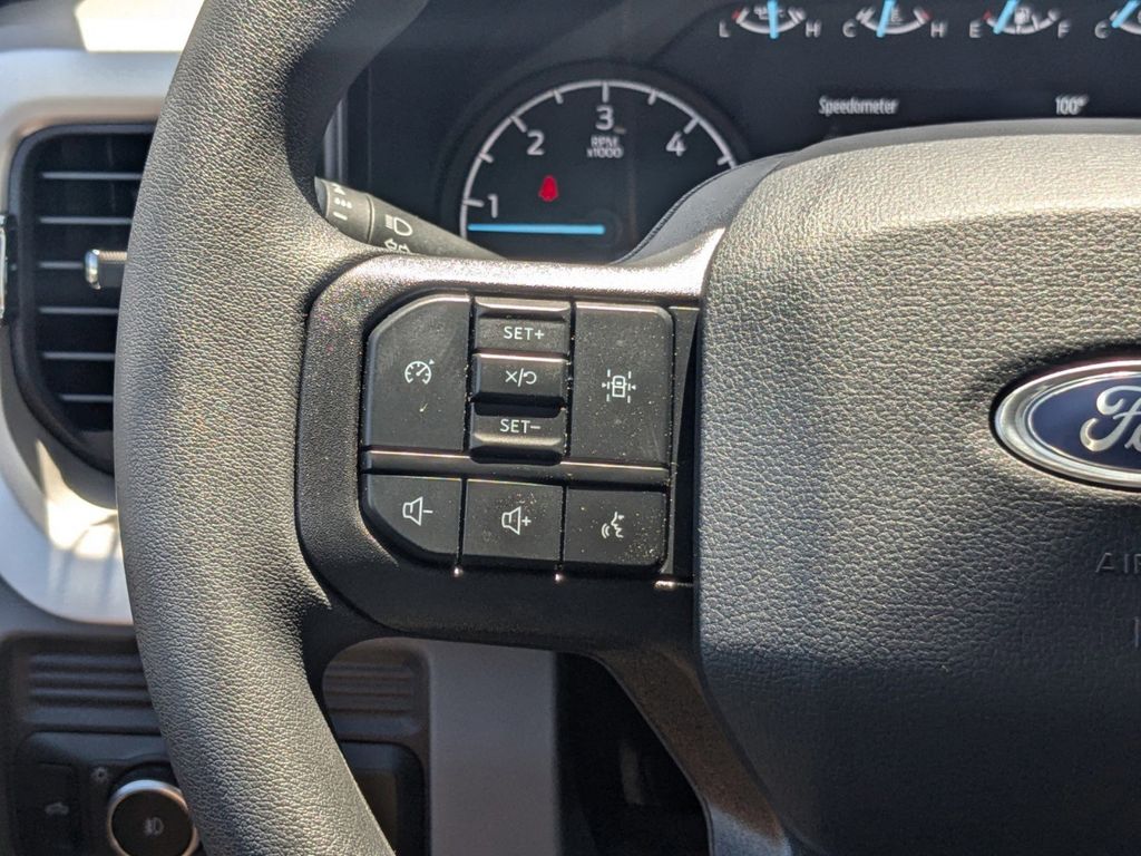 2025 Ford F-350 Super Duty XL