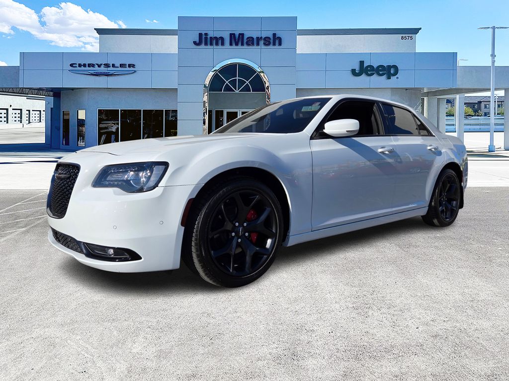 2023 Chrysler 300 S 2