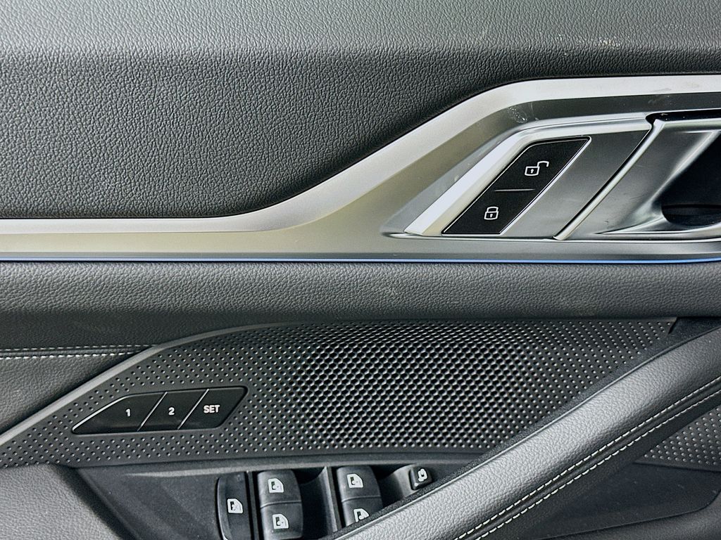 Thumbnail: 2024 BMW i4 - 20