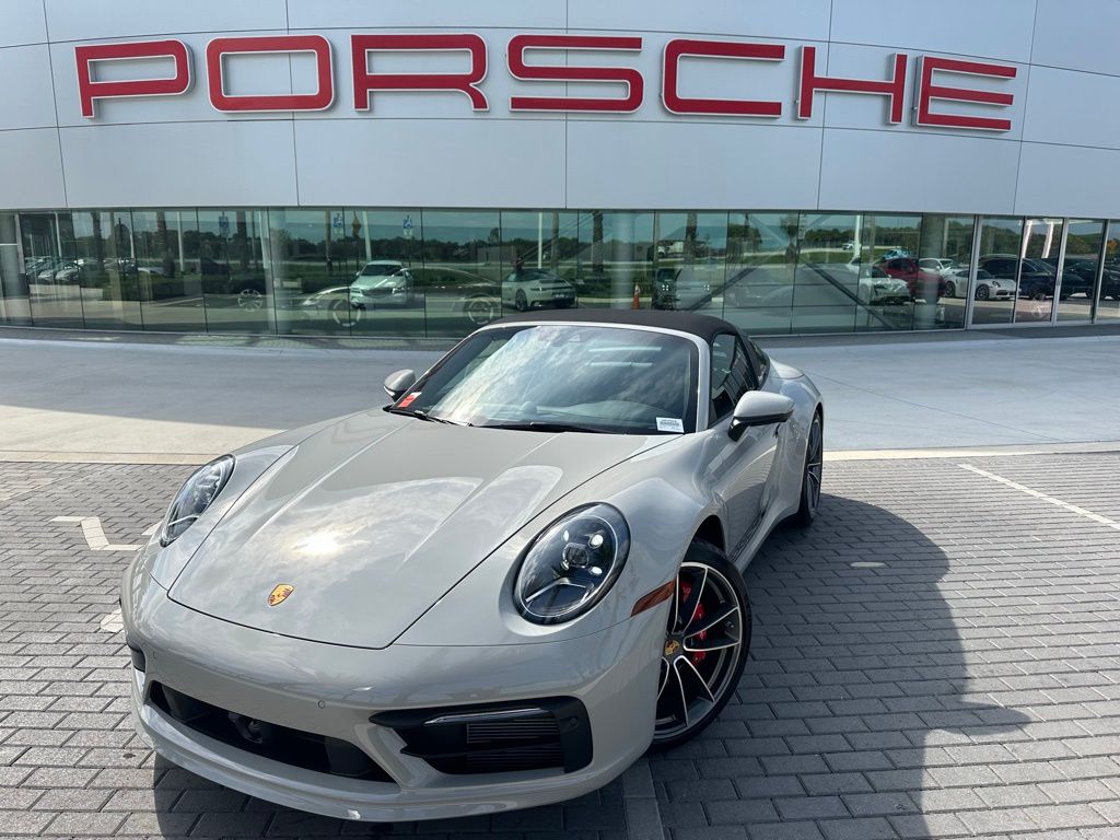 2024 Porsche 911 Targa 4S -
                Davie, FL