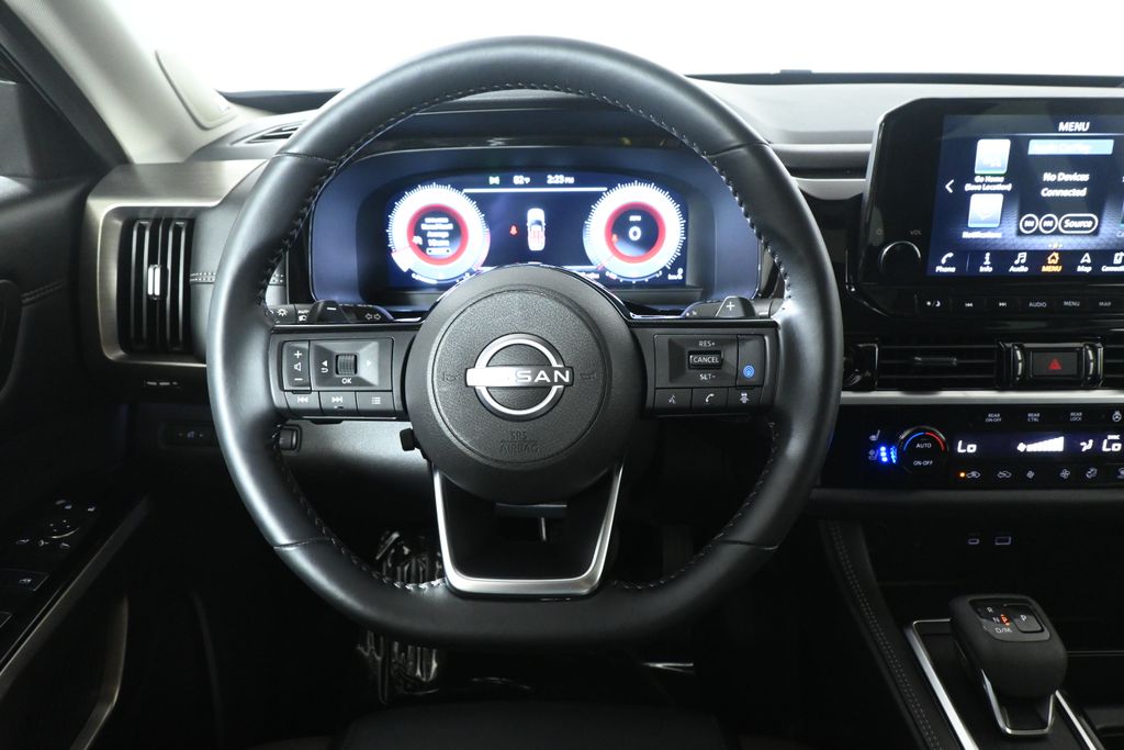 Thumbnail: 2025 Nissan Pathfinder - 18