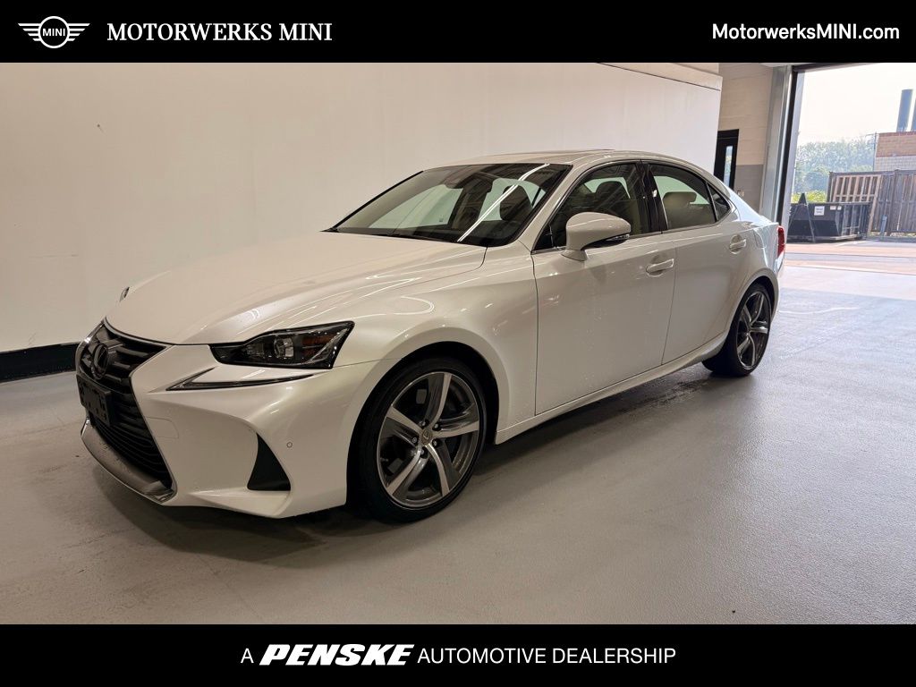 Thumbnail: 2017 Lexus IS - 1