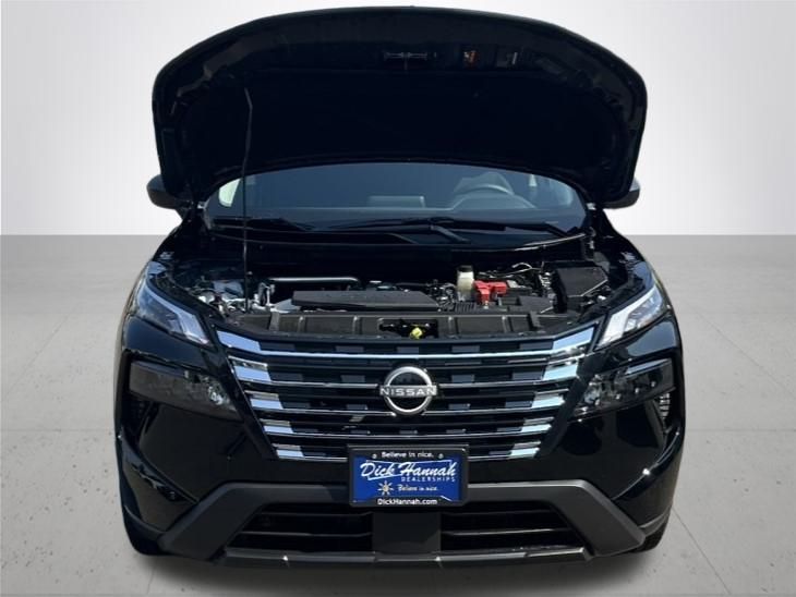 2025 Nissan Rogue S photo 4