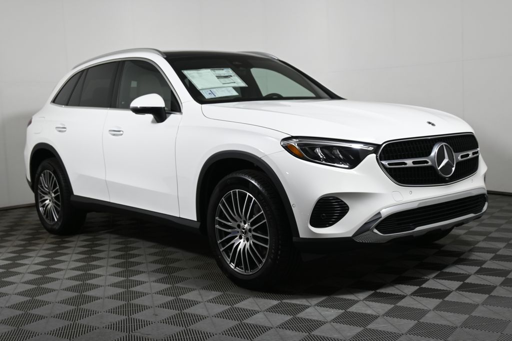 Thumbnail: 2026 Mercedes-Benz GLC - 8