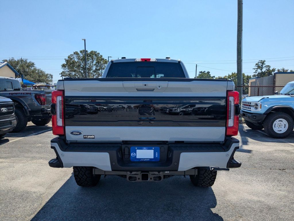 2026 Ford Super Duty F-250 SRW Platinum