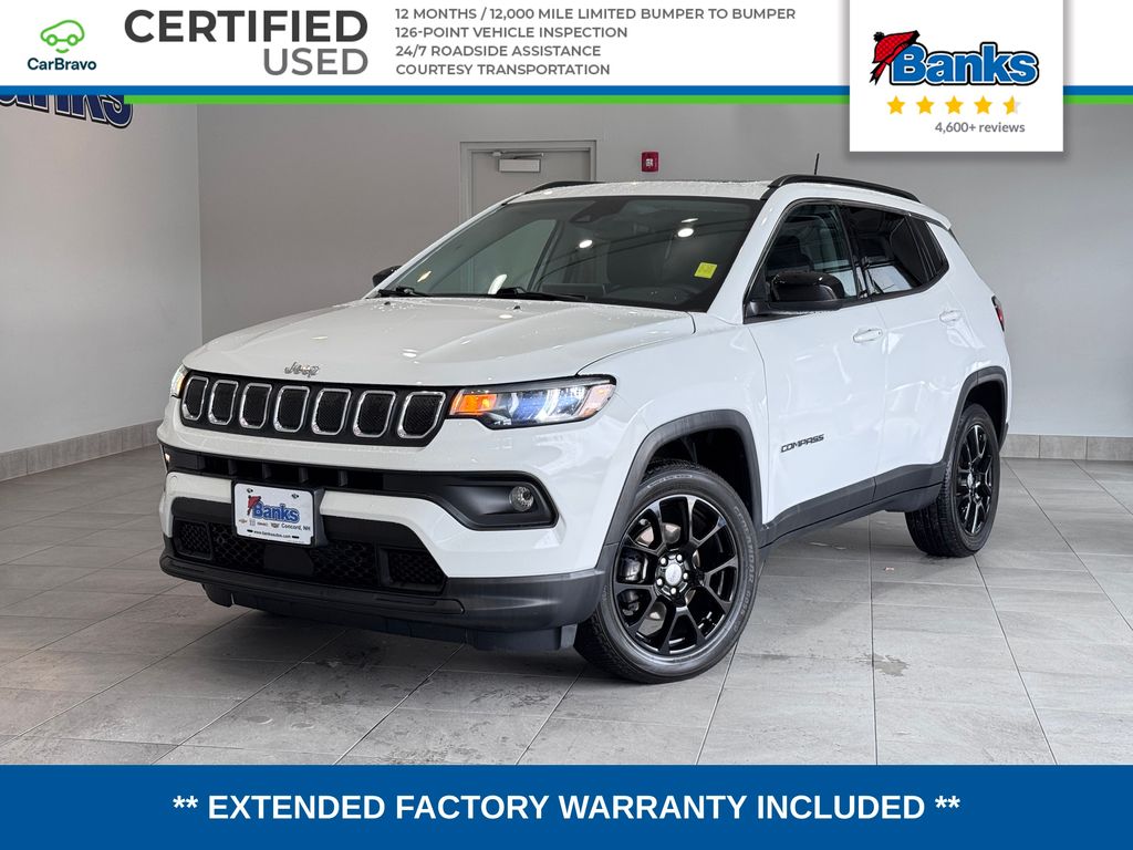 Bright White Clearcoat 2022 Jeep Compass SUV / Crossover Four-Wheel Drive 9-Speed Automatic