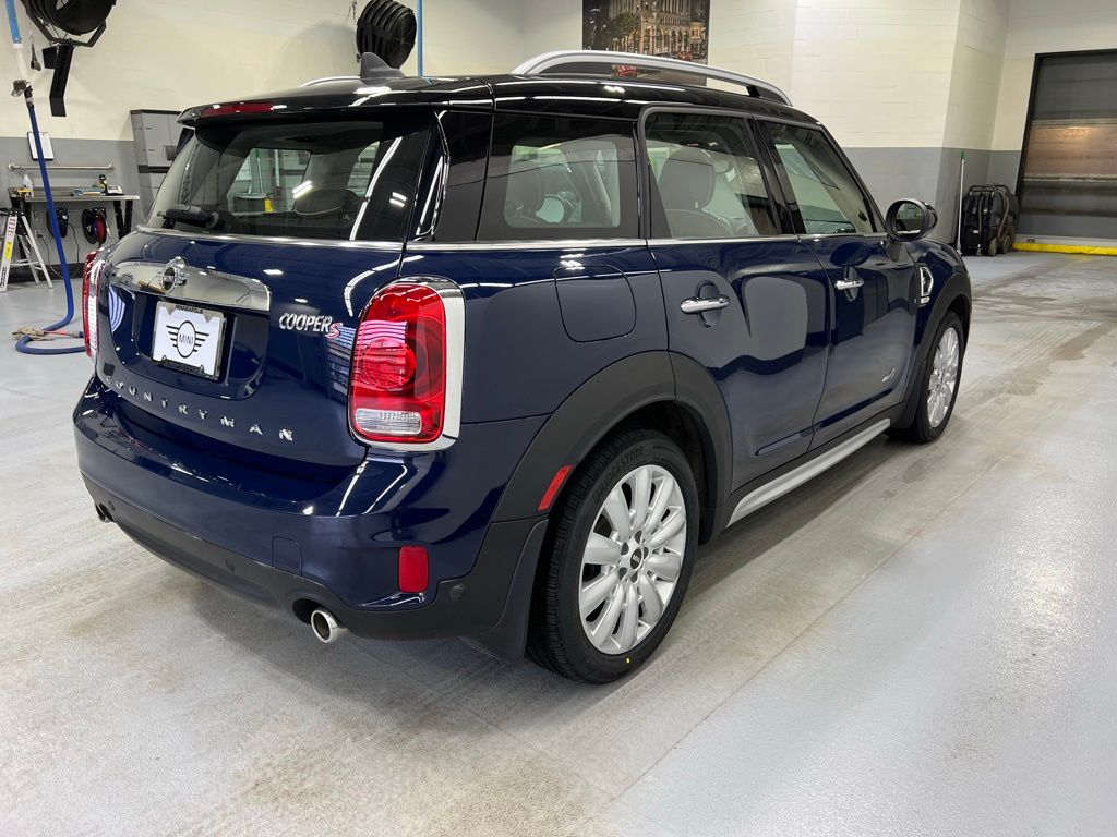 2019 MINI Cooper Countryman Iconic 6