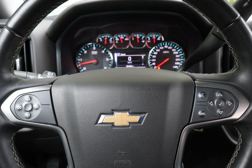 Thumbnail: 2018 Chevrolet Silverado 1500 - 30