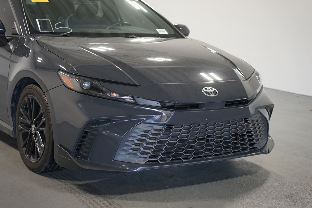 Thumbnail: 2025 Toyota Camry - 4
