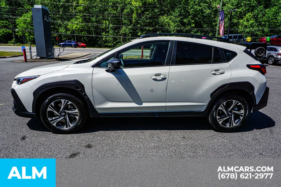 Used 2025 White Subaru Premium image 7