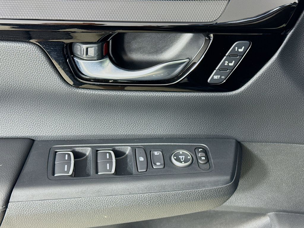 Used Car 2024 Honda Cr-v  Ex-l For Sale Under $35,000 In Austin, Texas