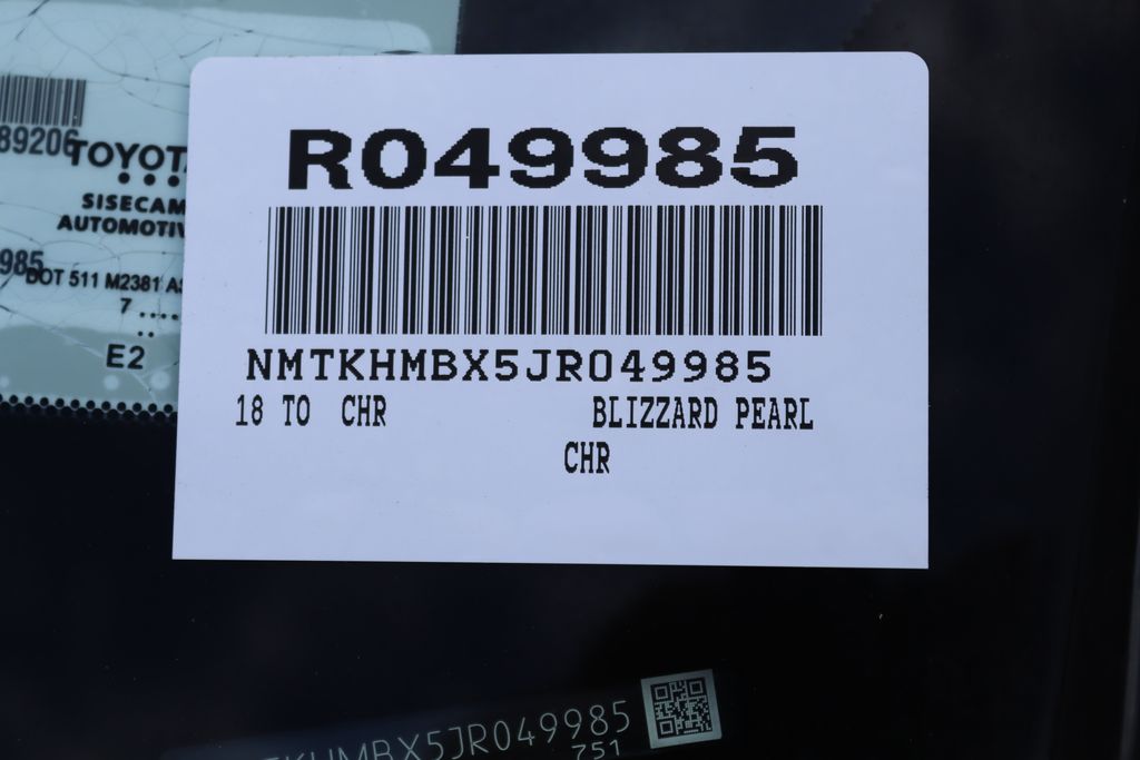 Thumbnail: 2018 Toyota C-HR - 7