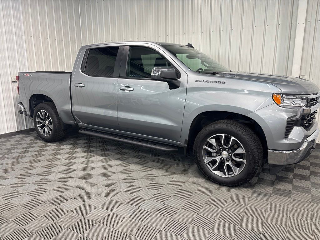 Sterling Gray Metallic 2024 Chevrolet Silverado 1500 Pickup Truck Four-Wheel Drive 8-Speed Automatic