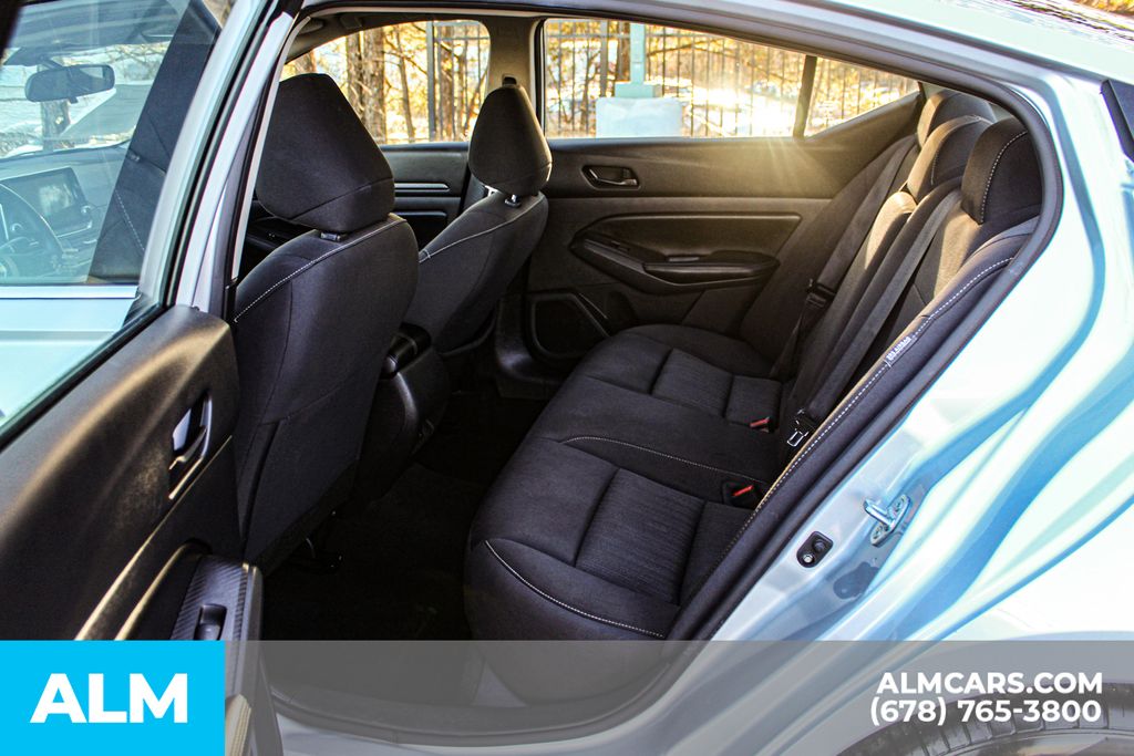Used 2024 Silver Nissan 2.5 SV image 18
