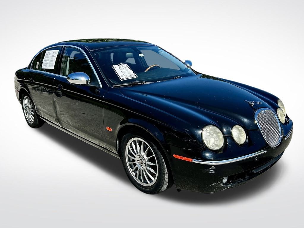 2007 Jaguar S-Type V6's photo