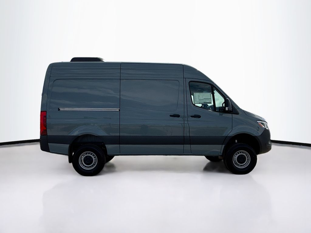 Thumbnail: 2026 Mercedes-Benz Sprinter - 4
