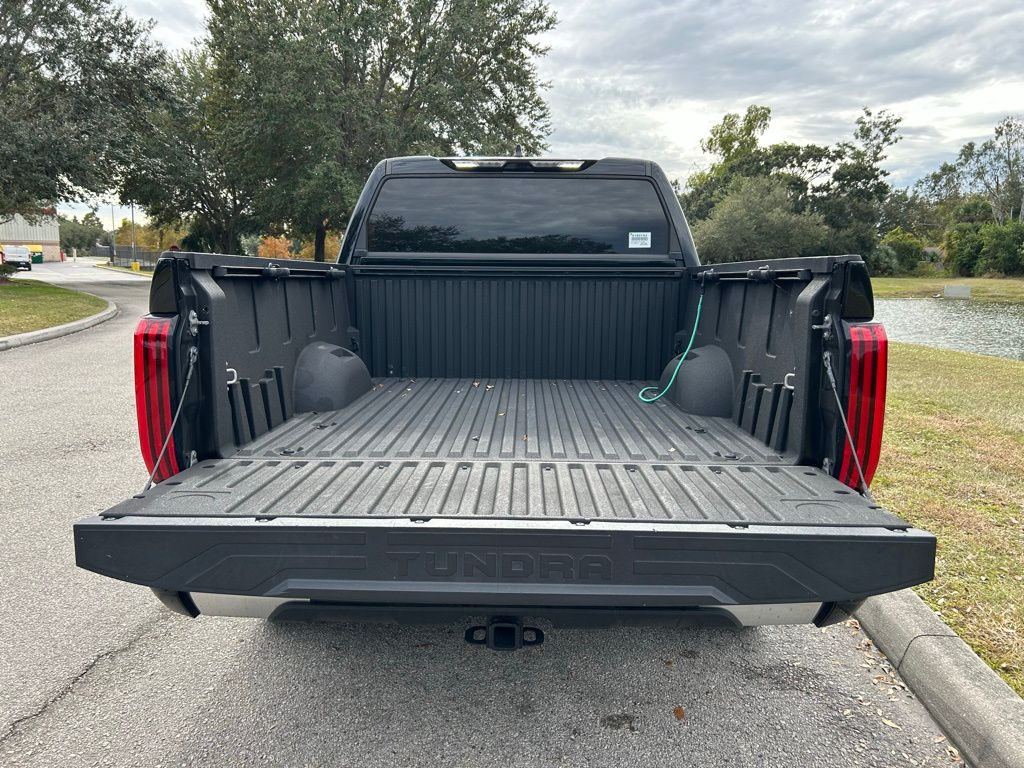 Thumbnail: 2024 Toyota Tundra - 10