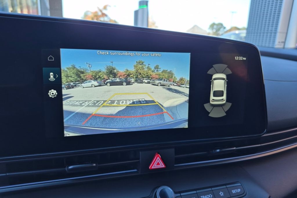 New 2026 Black Hyundai Base image 25