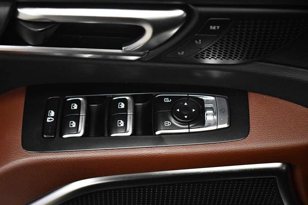 Thumbnail: 2023 Kia Telluride - 16